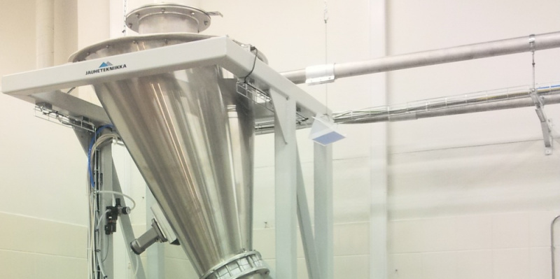 Scale hopper and dosing directly to dough mixer
